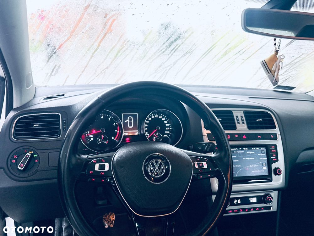 Volkswagen Polo 1.2 TSI BMT Highline - 11