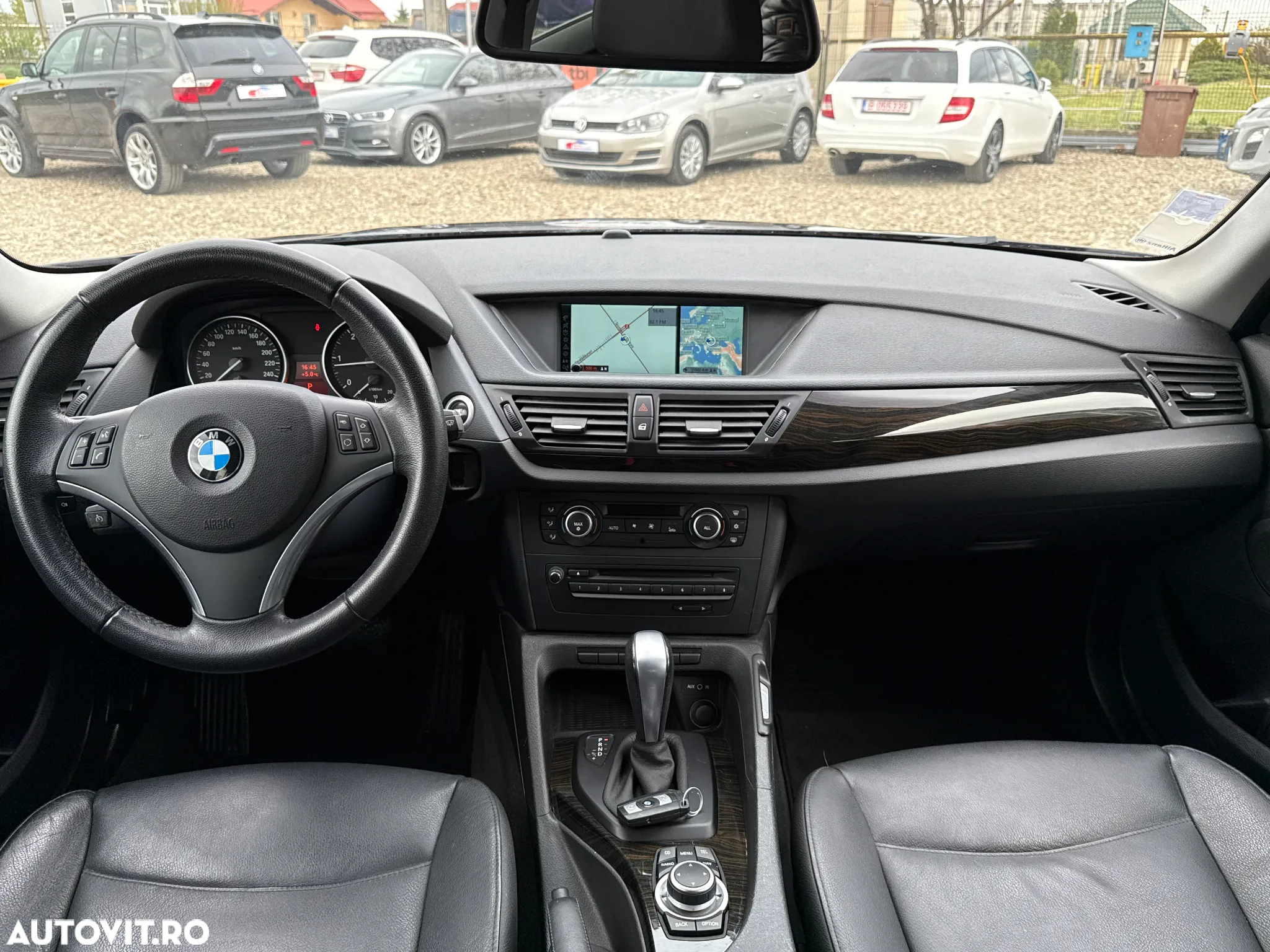 BMW X1 - 16