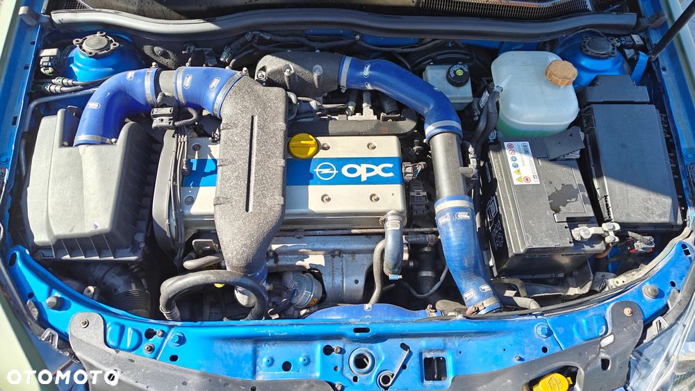 Opel Astra OPC - 6