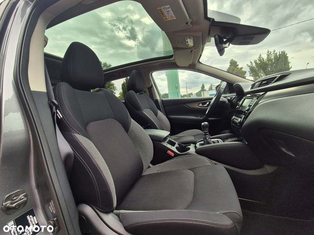 Nissan Qashqai 1.3 DIG-T N-Connecta - 10