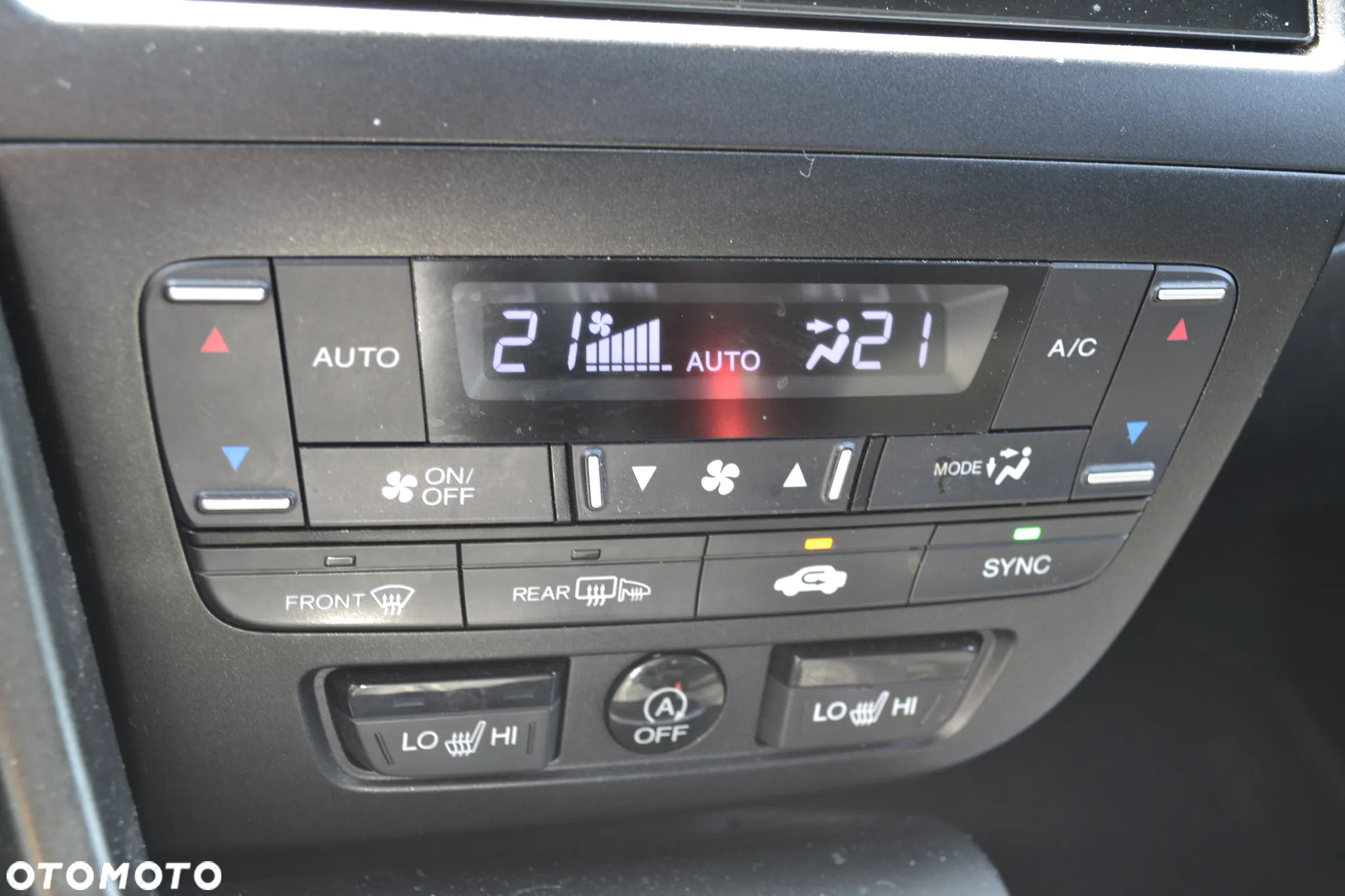 Honda Civic 1.6 i-DTEC Comfort Black Edition - 21