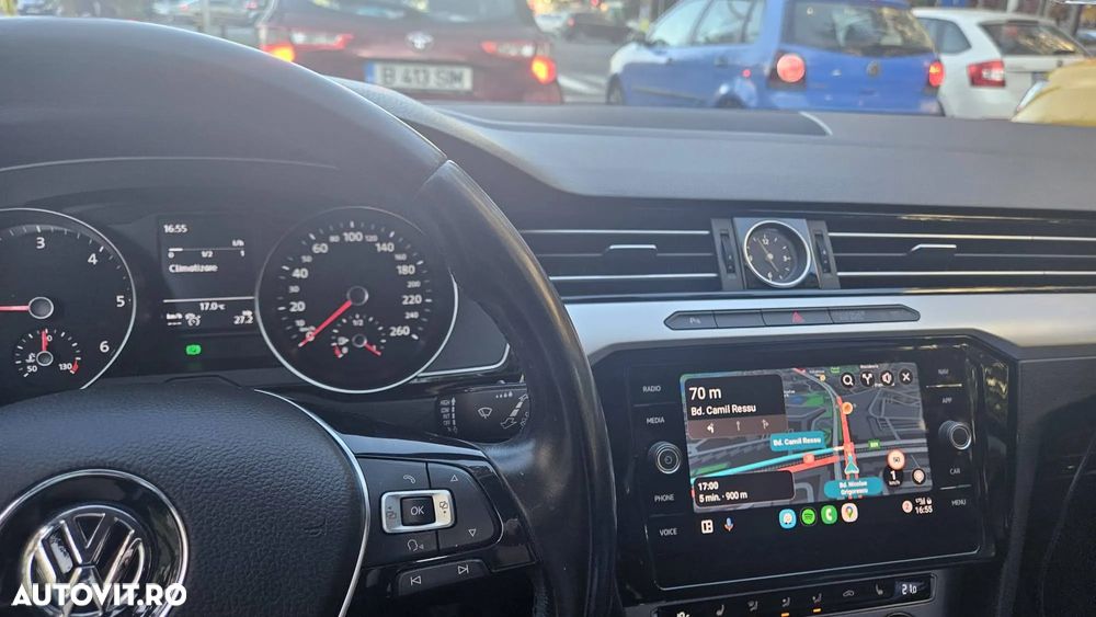 Volkswagen Passat Variant 2.0 TDI Highline - 3