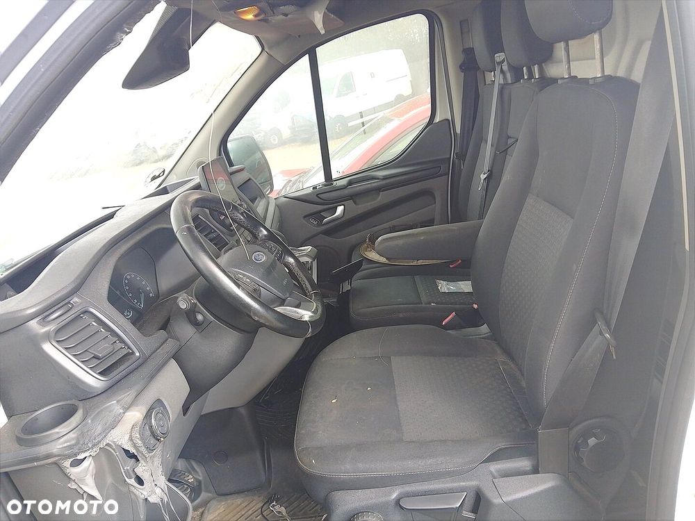 Ford Transit custom - 4