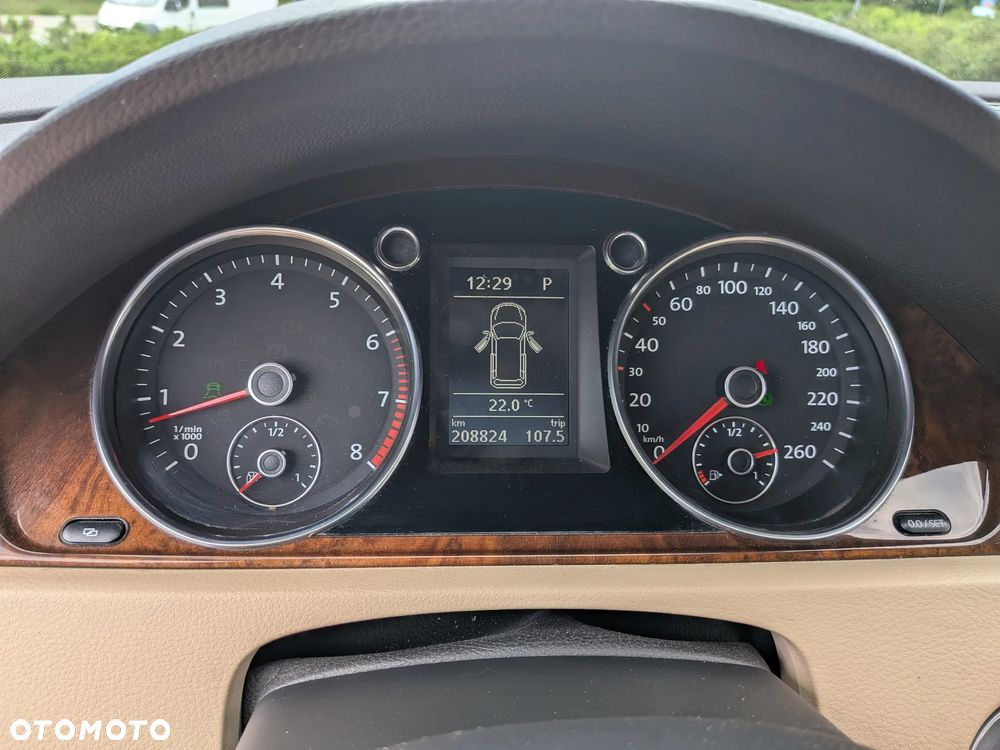 Volkswagen Passat 1.4 TSI DSG Highline - 16