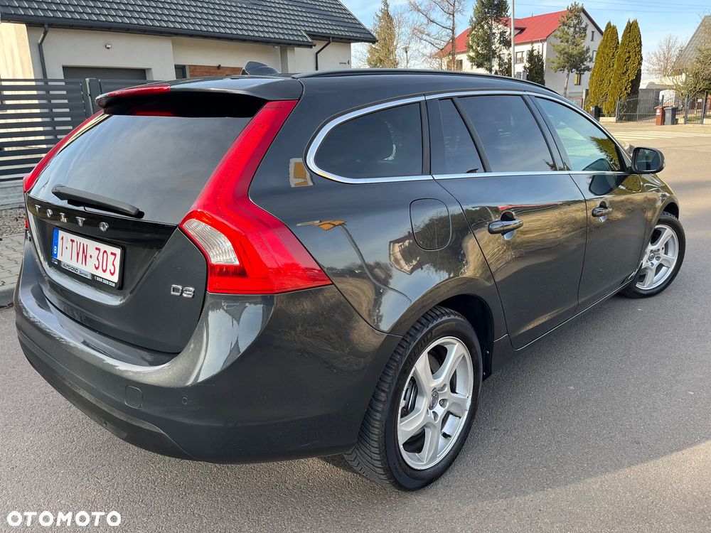 Volvo V60 D3 Geartronic Summum - 7