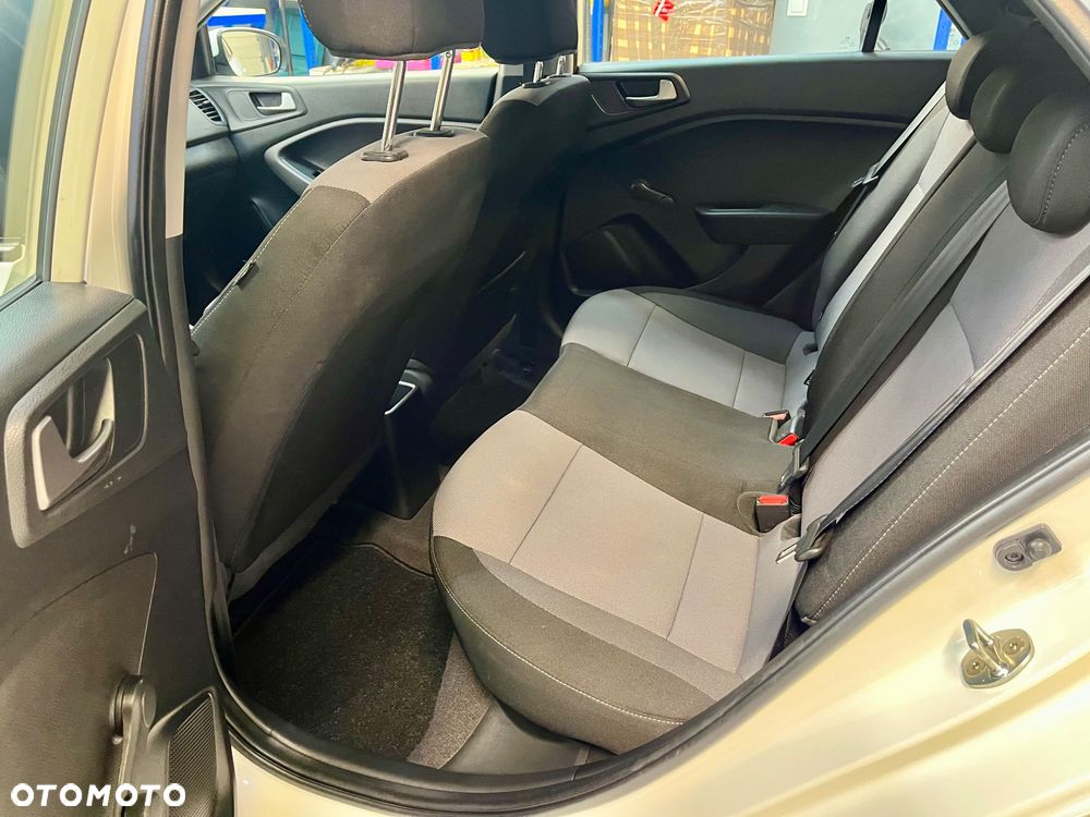 Hyundai i20 1.2 Classic Plus - 13