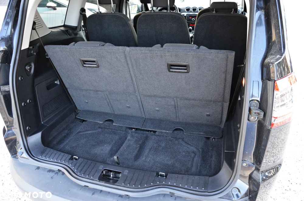 Ford S-Max 2.0 TDCi Ambiente - 32