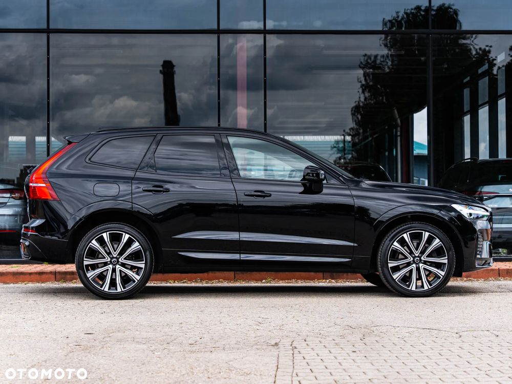 Volvo XC 60 B4 D Ultimate Dark - 15