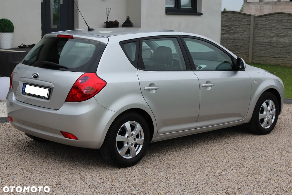 Kia Ceed 1.4 CVVT EX - 4