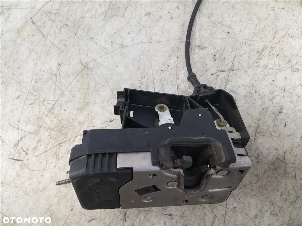 Zamek drzwi przód lewy Opel Vivaro  I 2001-2014 TRAFIC  8200008260 - 6