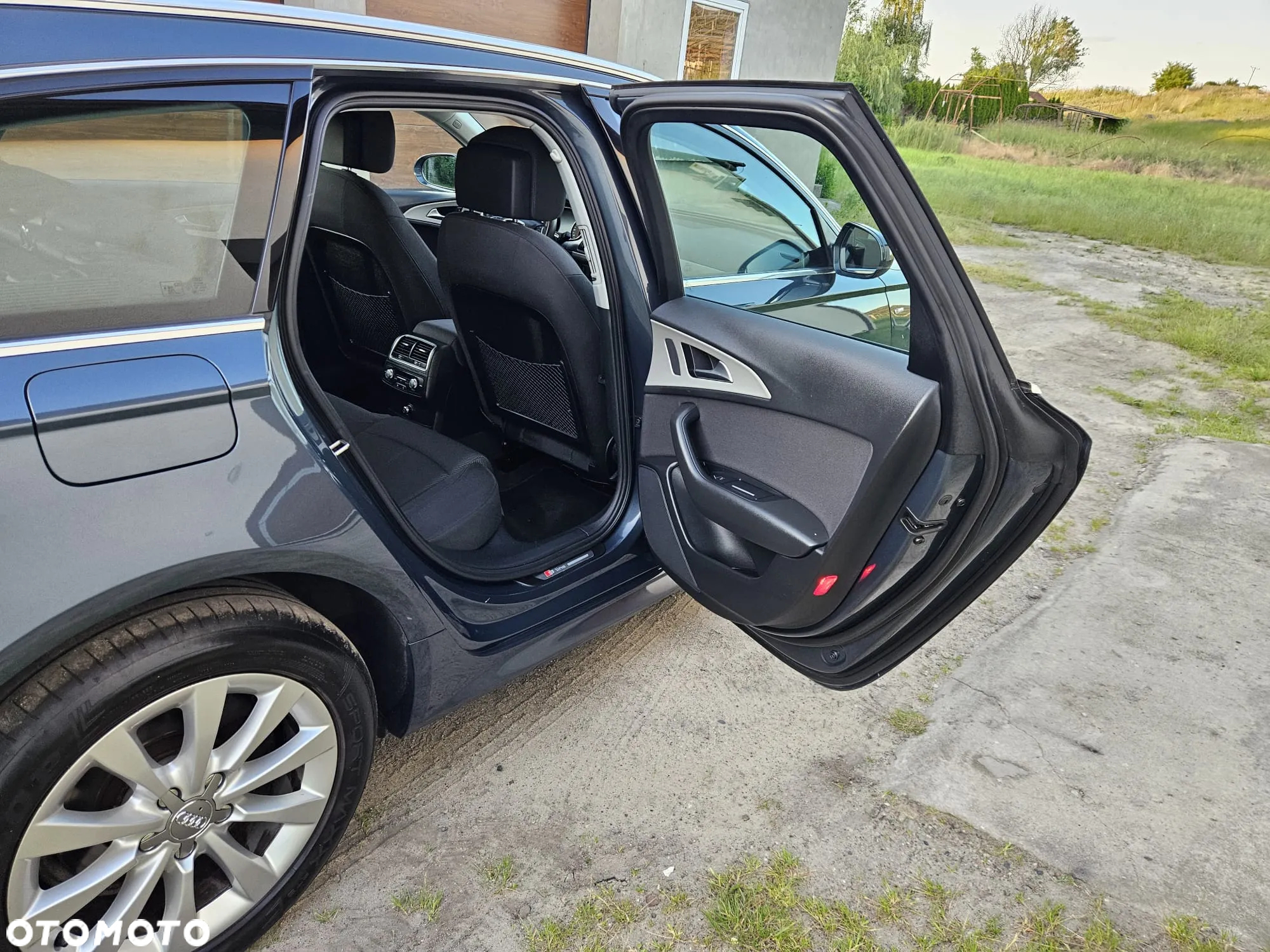 Audi A6 Avant 2.0 TDI Ultra DPF S tronic - 12