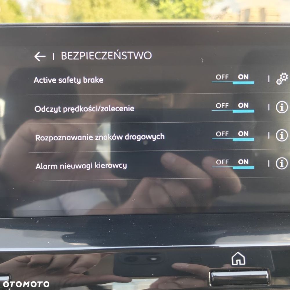 Citroën C4X 1.2 PureTech Plus S&S EAT8 - 14