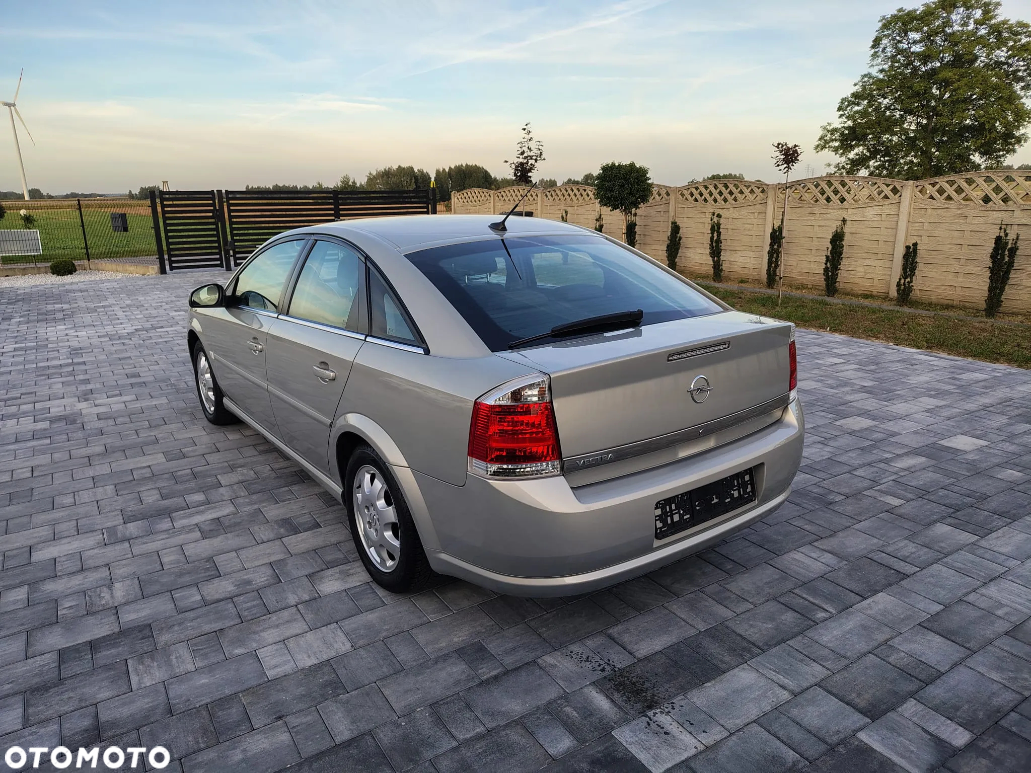 Opel Vectra 1.8 - 8