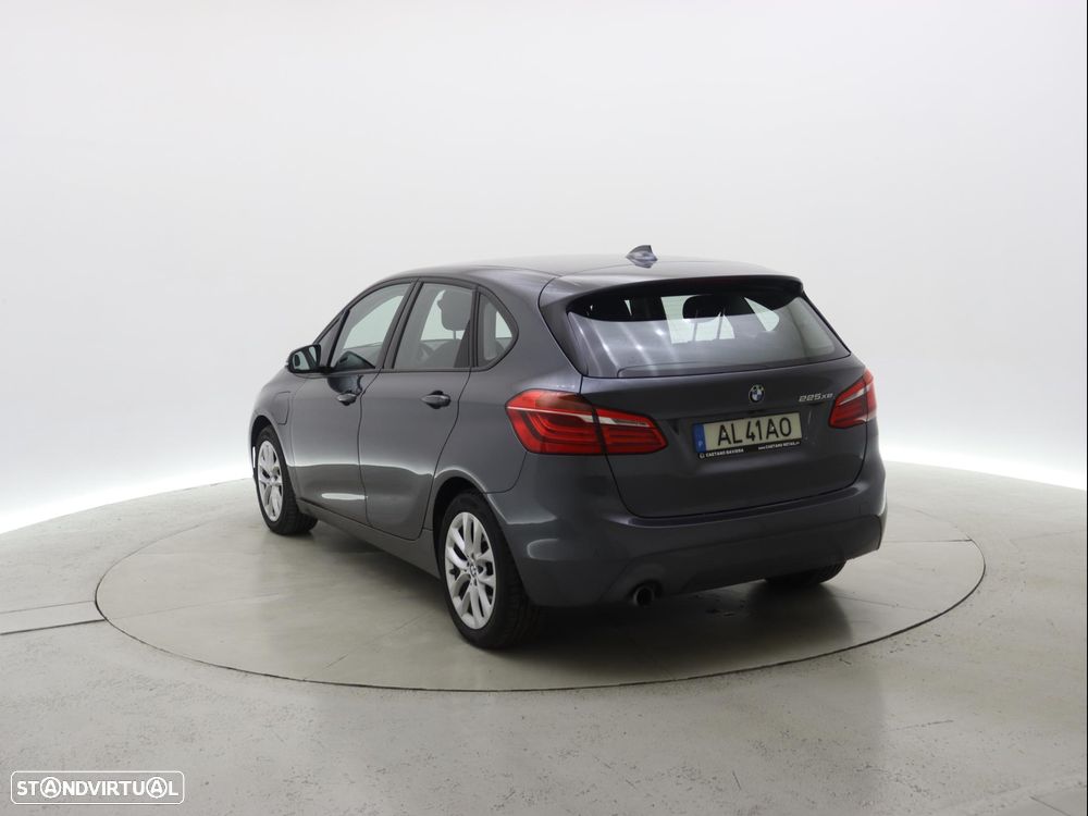 BMW 225xe Active Tourer - 4