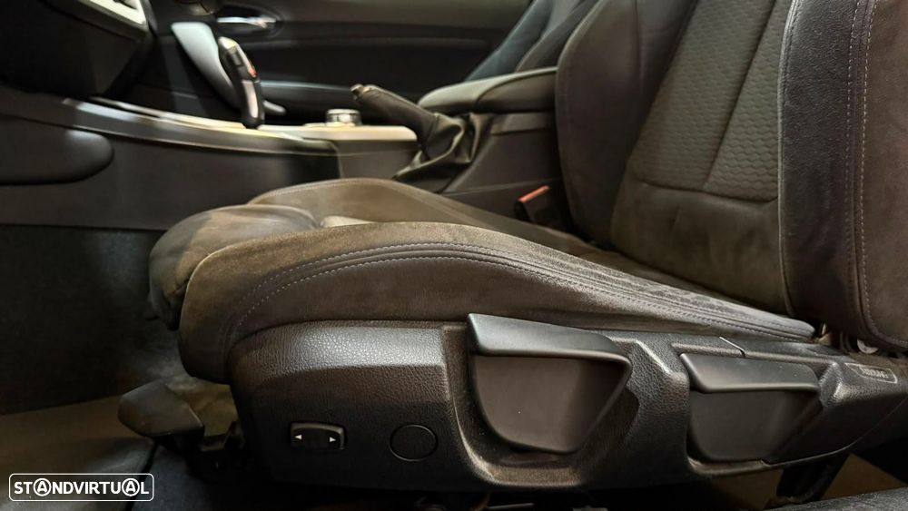 BMW 116 d Pack M Auto - 27
