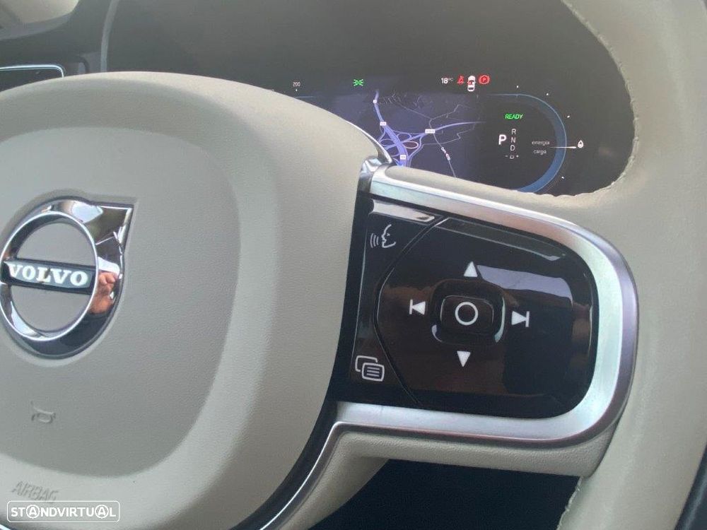 Volvo XC 60 2.0 T6 PHEV Plus Bright - 28