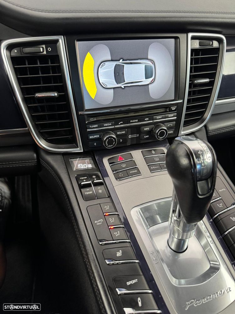 Porsche Panamera Diesel - 23