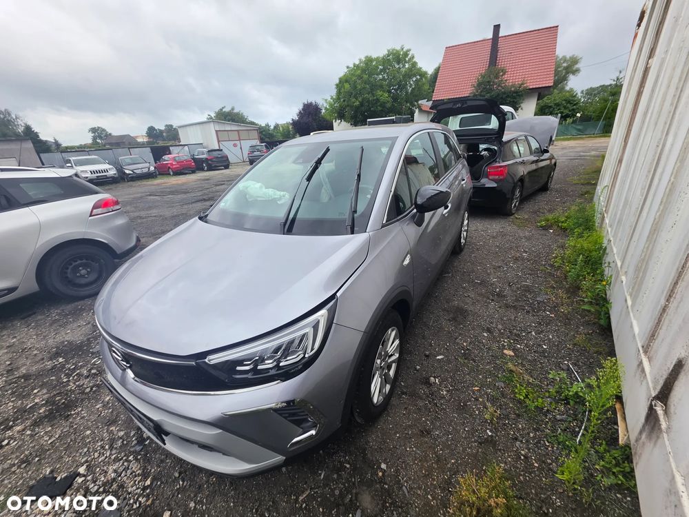 Opel Crossland 1.2 Automatik Business Edition - 26