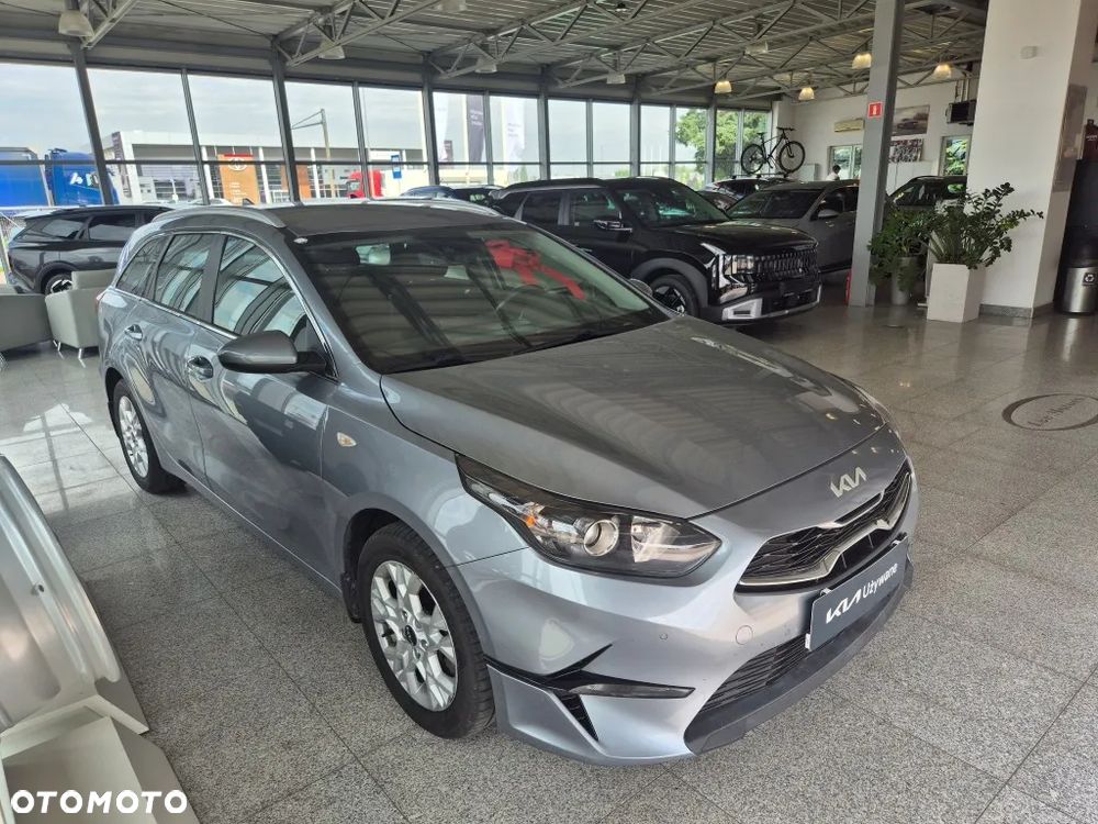 Kia Ceed 1.5 T-GDI M - 19