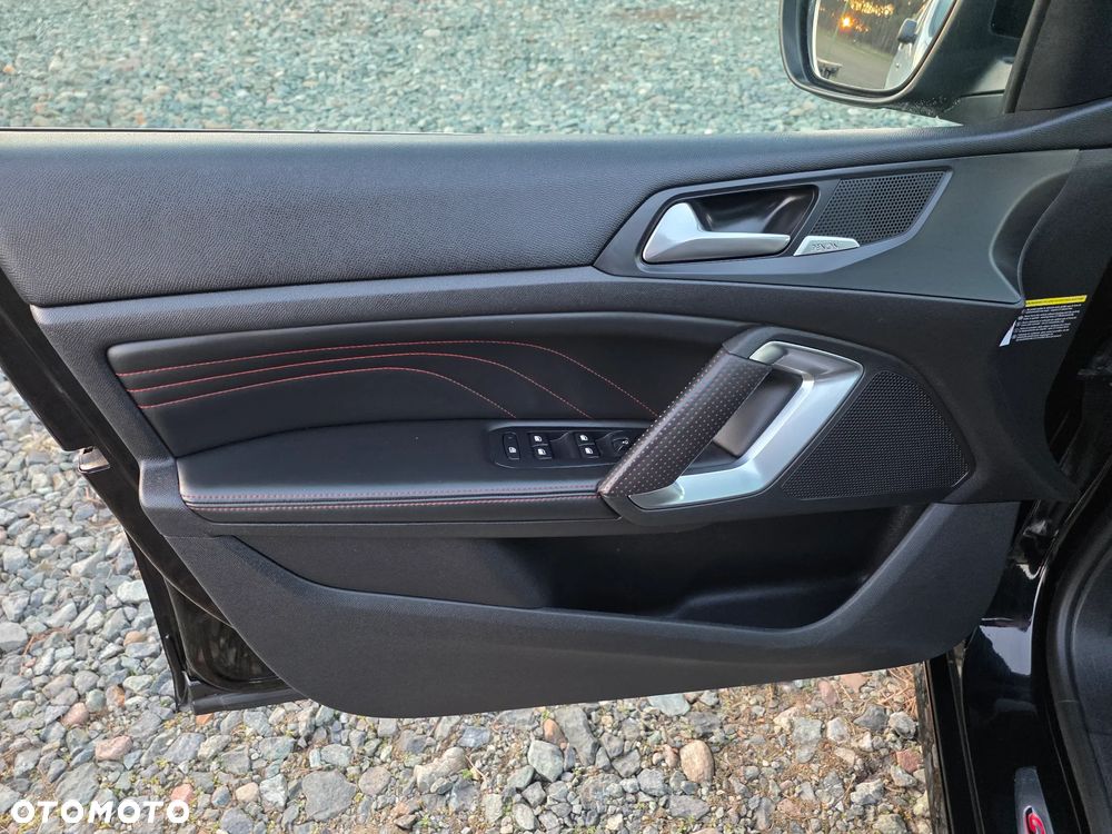 Peugeot 308 GTi by Sport - 32