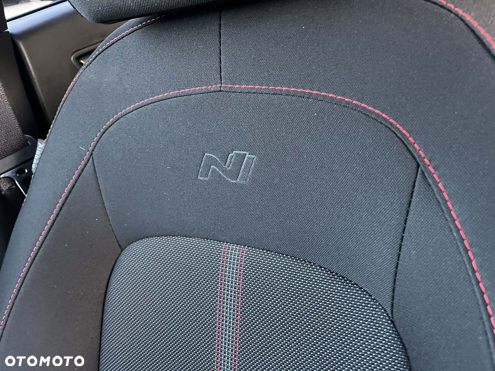 Hyundai Kona 1.6 T-GDI Premium N Line 4WD DCT - 12