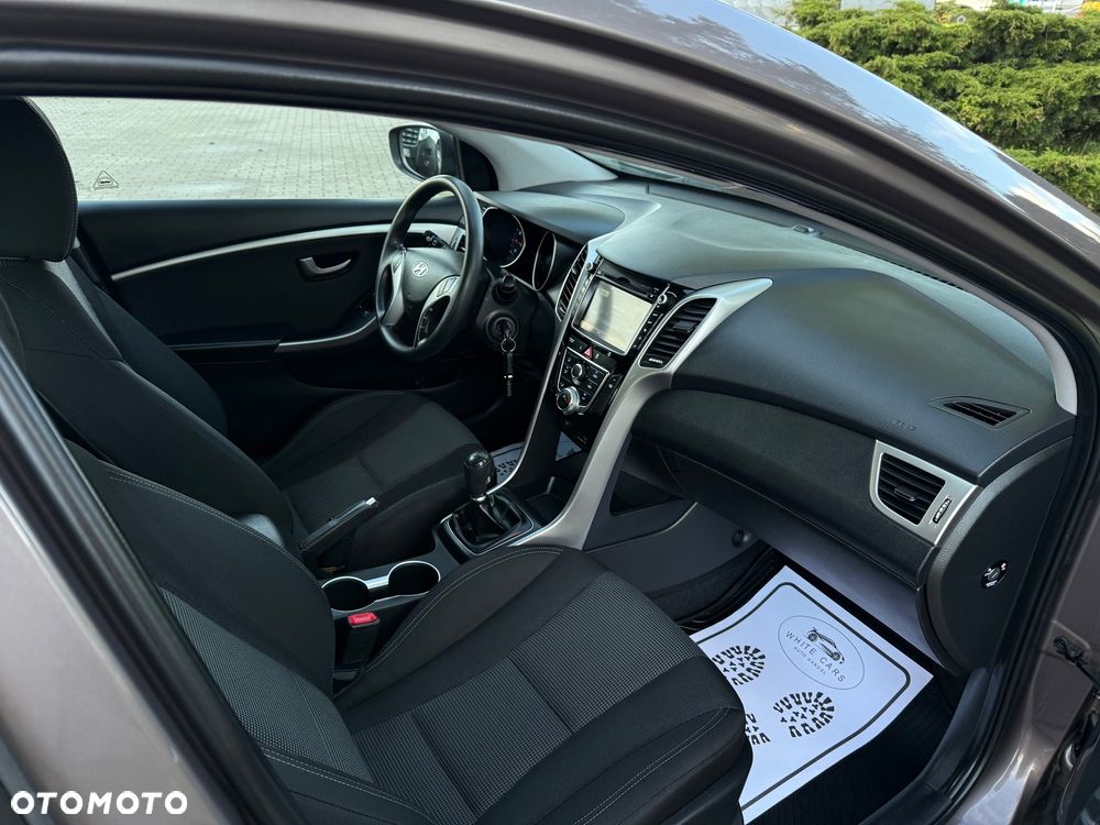 Hyundai i30 1.4 Premium - 20