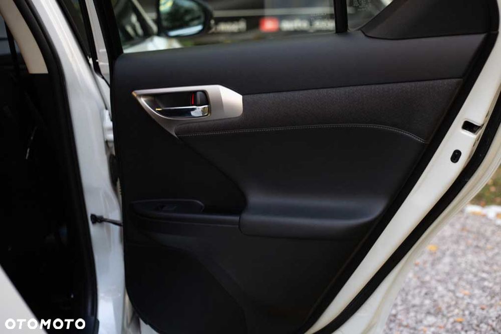 Lexus CT 200h Comfort - 26