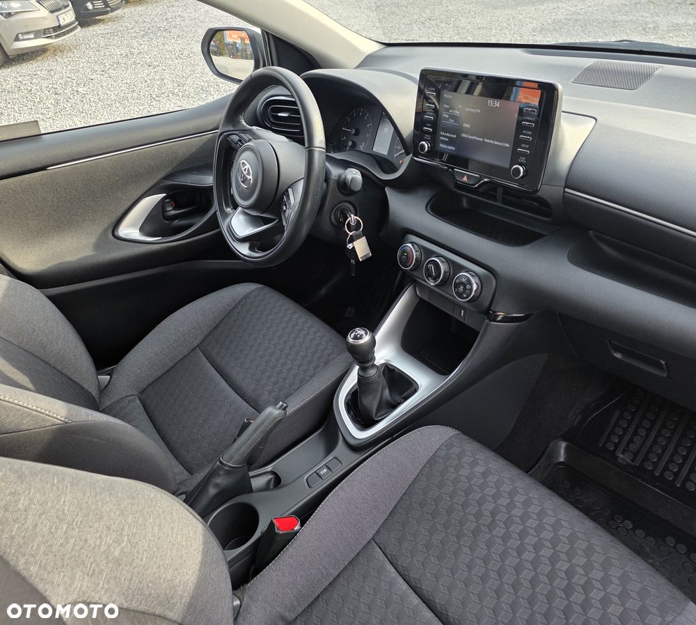 Toyota Yaris 1.5 Active - 15