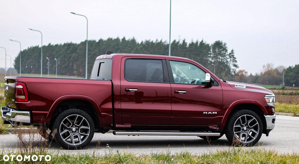 RAM 1500 Crew Cab Laramie - 3