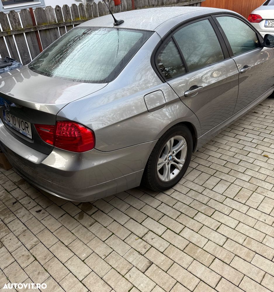 BMW Seria 3 320d xDrive - 5