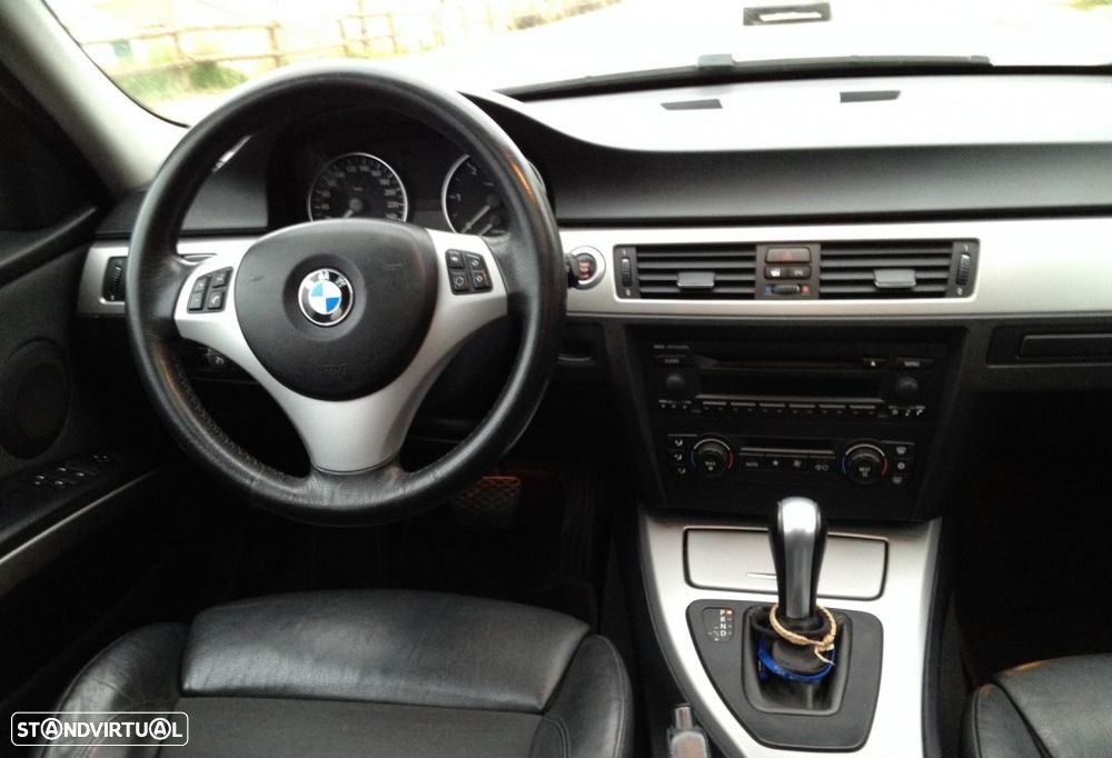 BMW 320 dA - 5