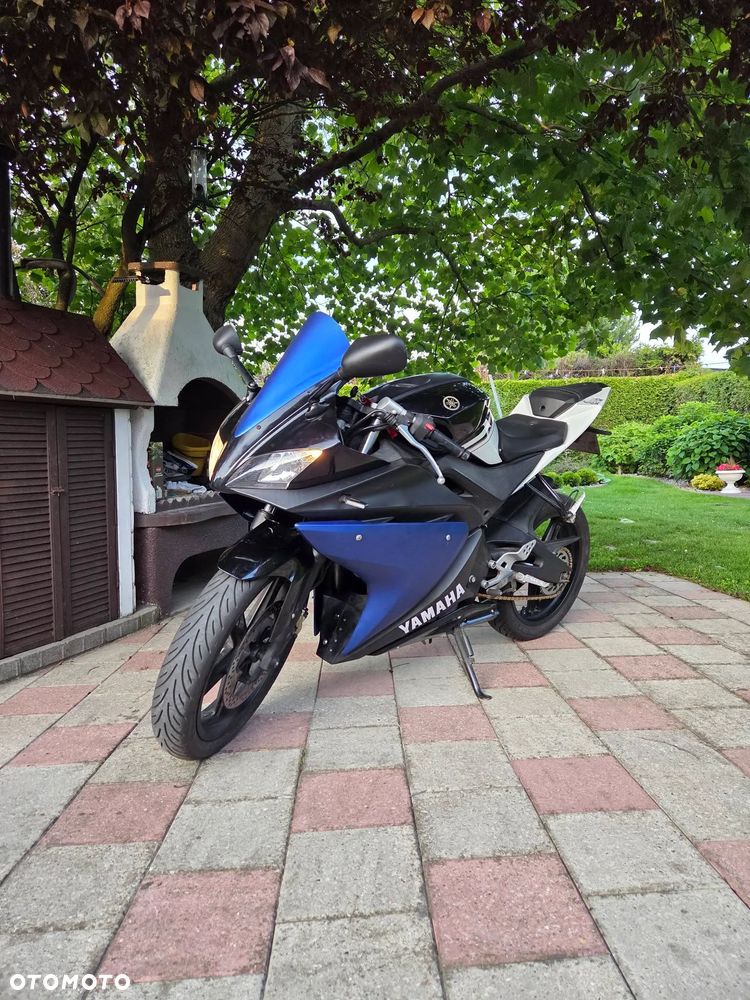 Yamaha YZF - 3