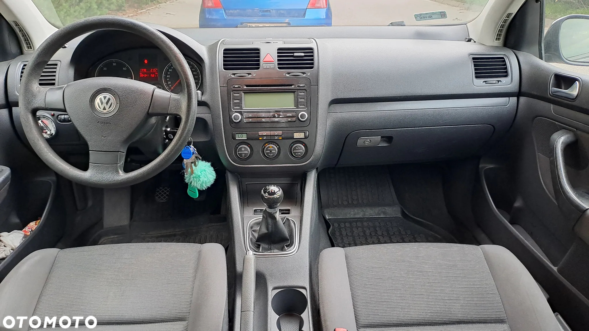 Volkswagen Golf V 1.9 TDI Comfortline - 2