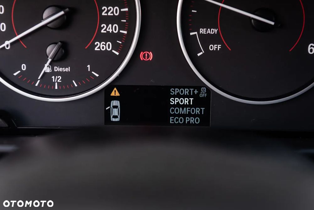 BMW Seria 1 116d Sport Line - 25