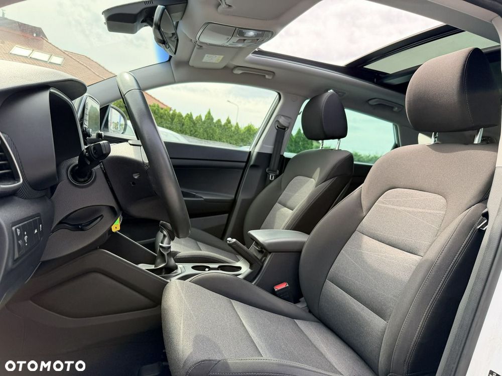 Hyundai Tucson 1.6 CRDi Style 2WD - 27