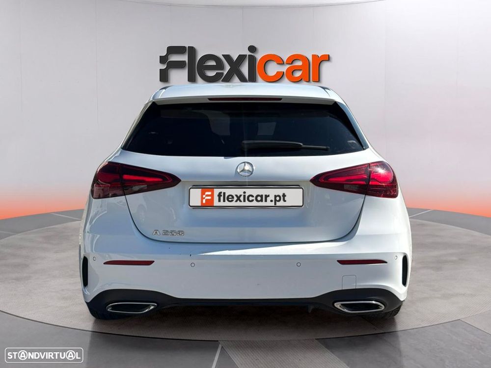 Mercedes-Benz A 200 - 5