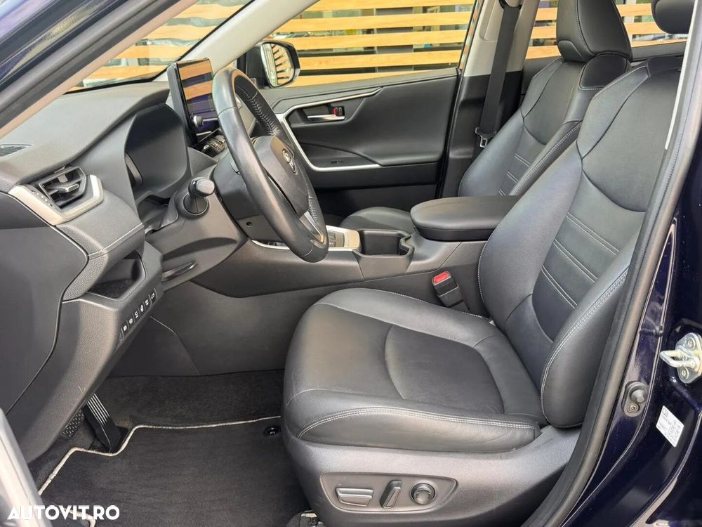 Toyota RAV4 2.5 VVT-iE 4x4 Luxury - 10