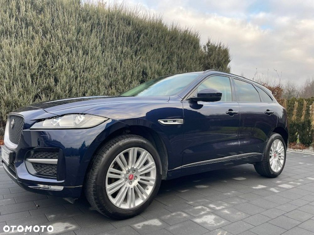 Jaguar F-Pace - 23
