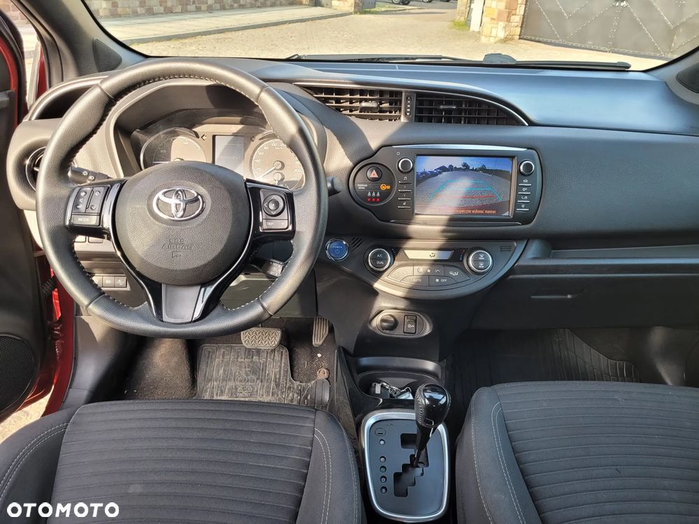 Toyota Yaris - 13