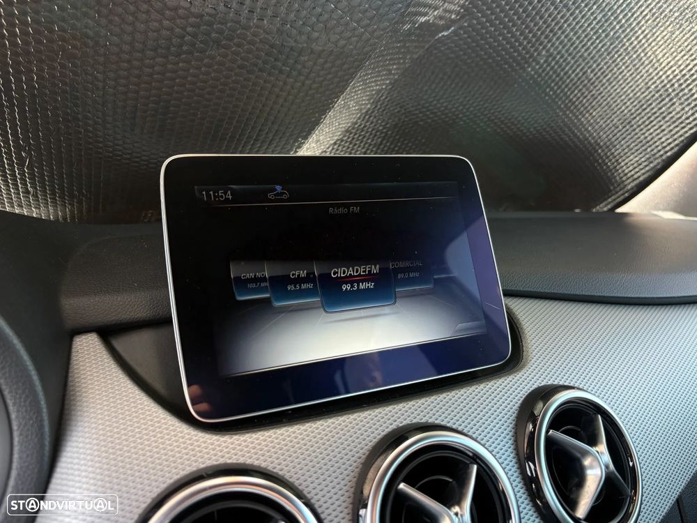 Mercedes-Benz B 180 d Urban - 20