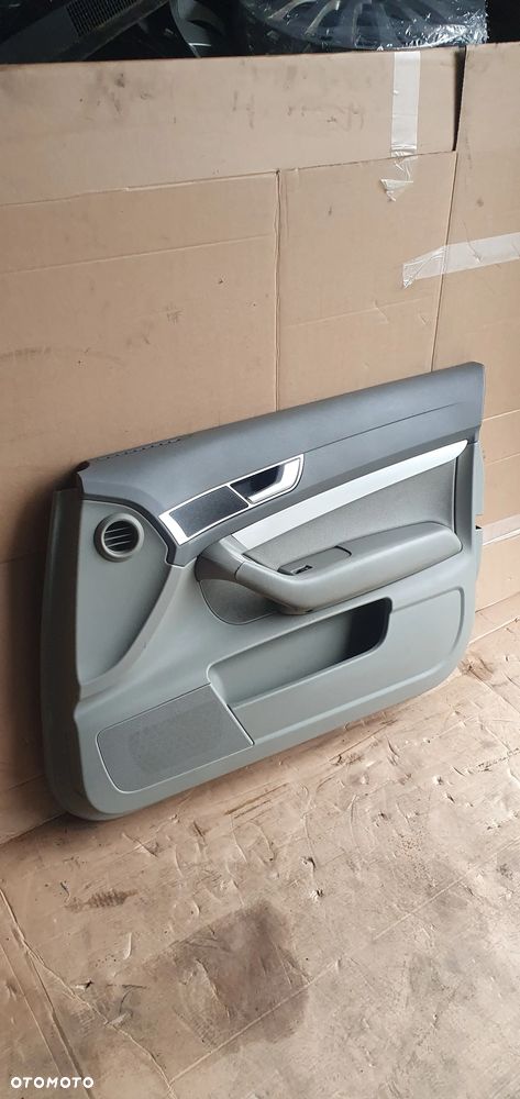 Boczek tapicerka prawy przód przednia prawa Audi A6 C6 - 4