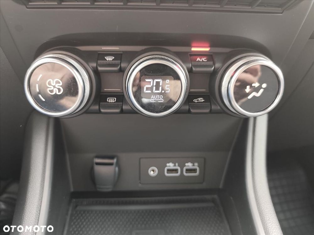 Renault Captur 1.3 TCe mHEV Techno EDC - 16