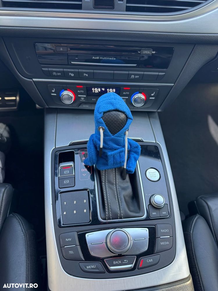 Audi A6 Avant 3.0 TDI quattro S tronic - 31