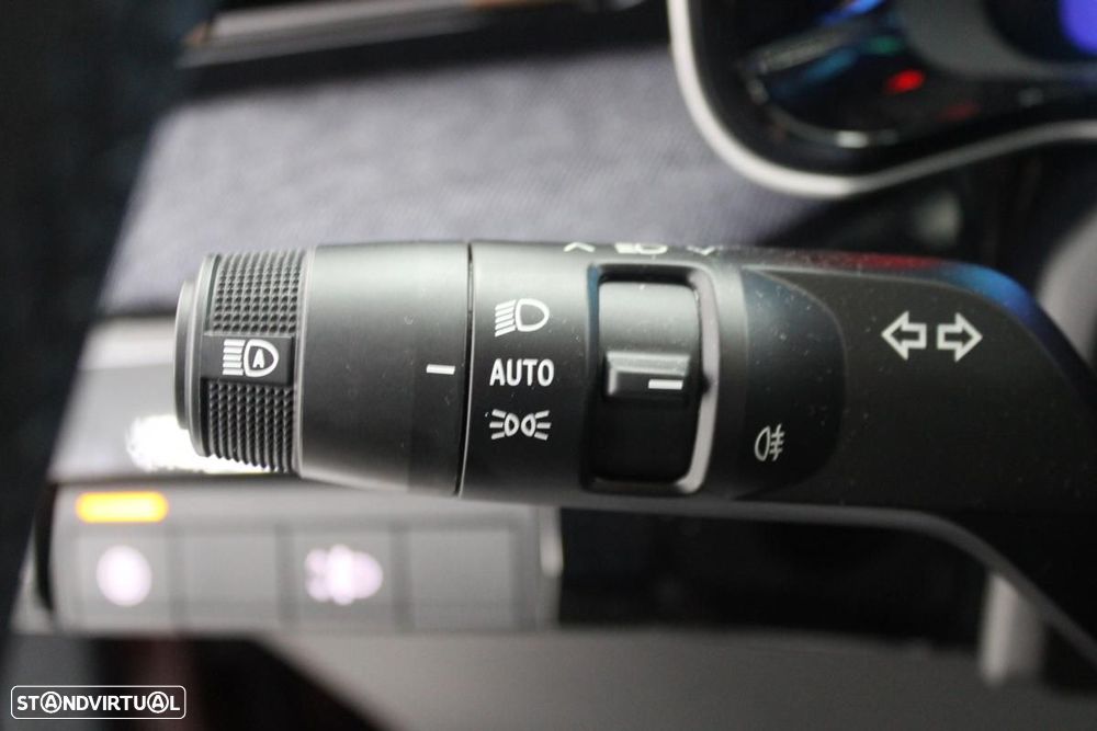 Renault 4 E-Tech 52 kWh Techno Autonomia Conforto - 18