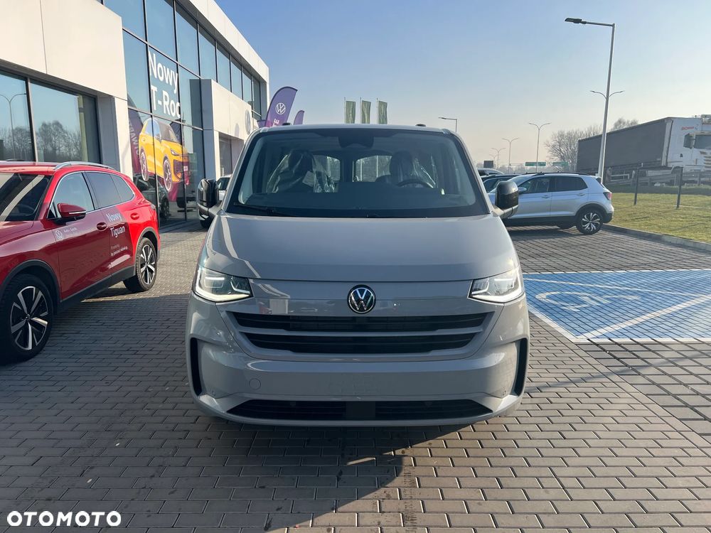 Volkswagen Caravelle - 2