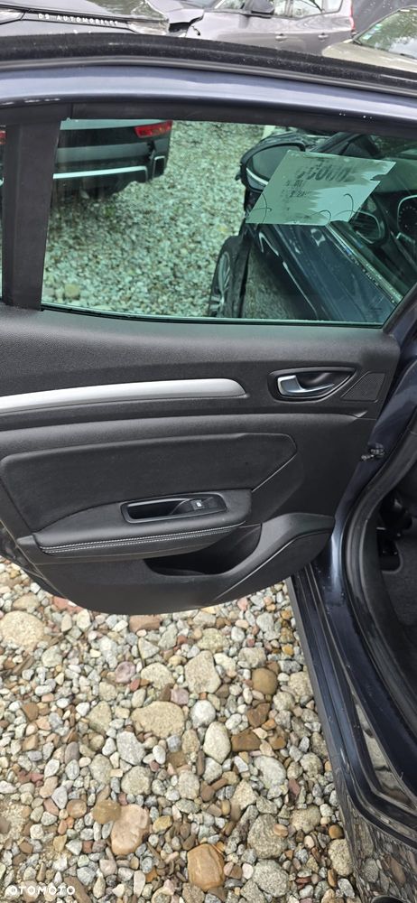 Renault Megane 1.5 Blue dCi Zen - 22