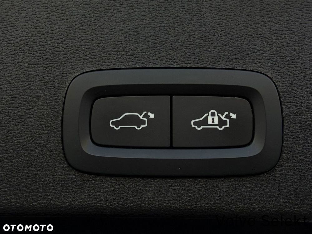 Volvo XC 40 - 29