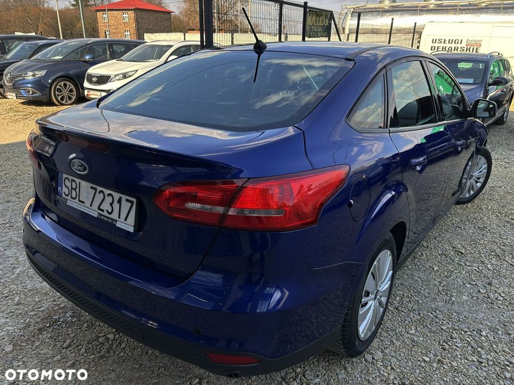 Ford Focus 1.6 Edition - 4