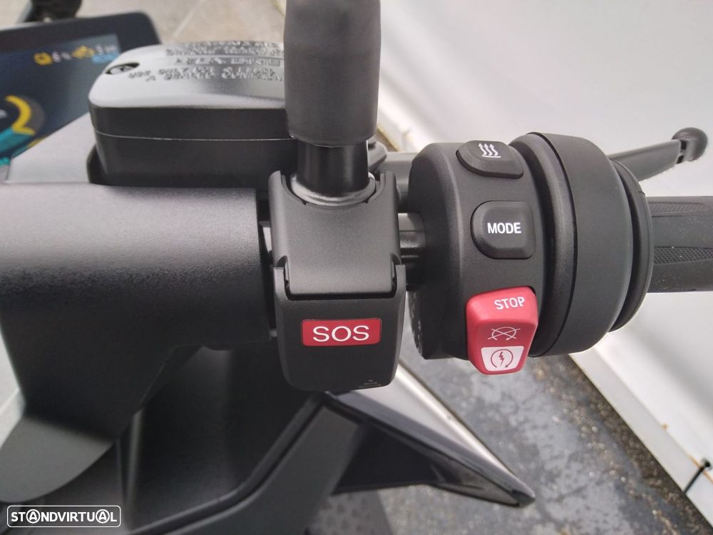 BMW CE 04 Style Avantgarde - 5