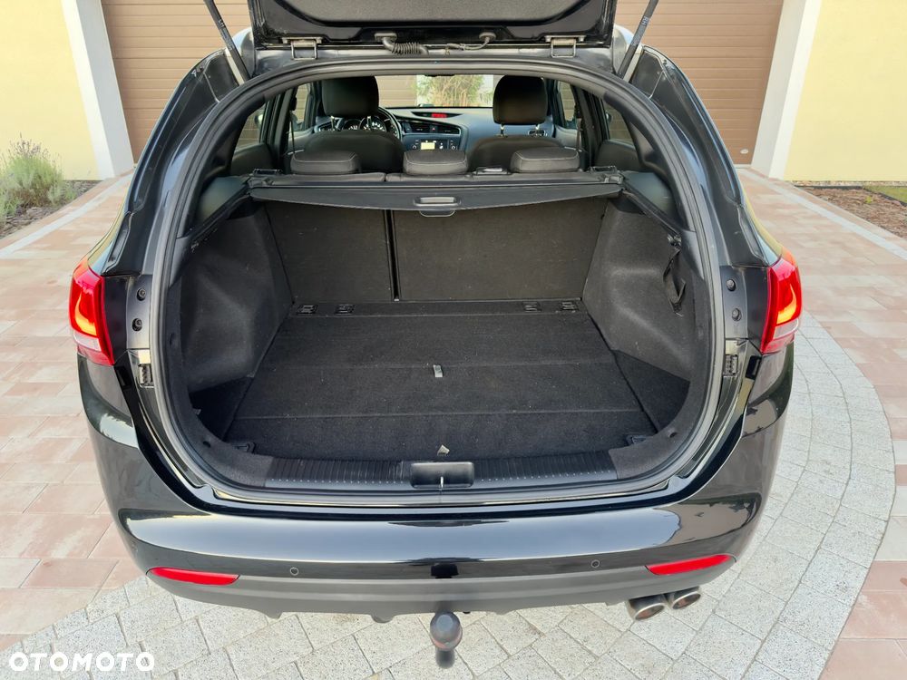 Kia Ceed Cee'd 1.6 CRDi GT Line - 27